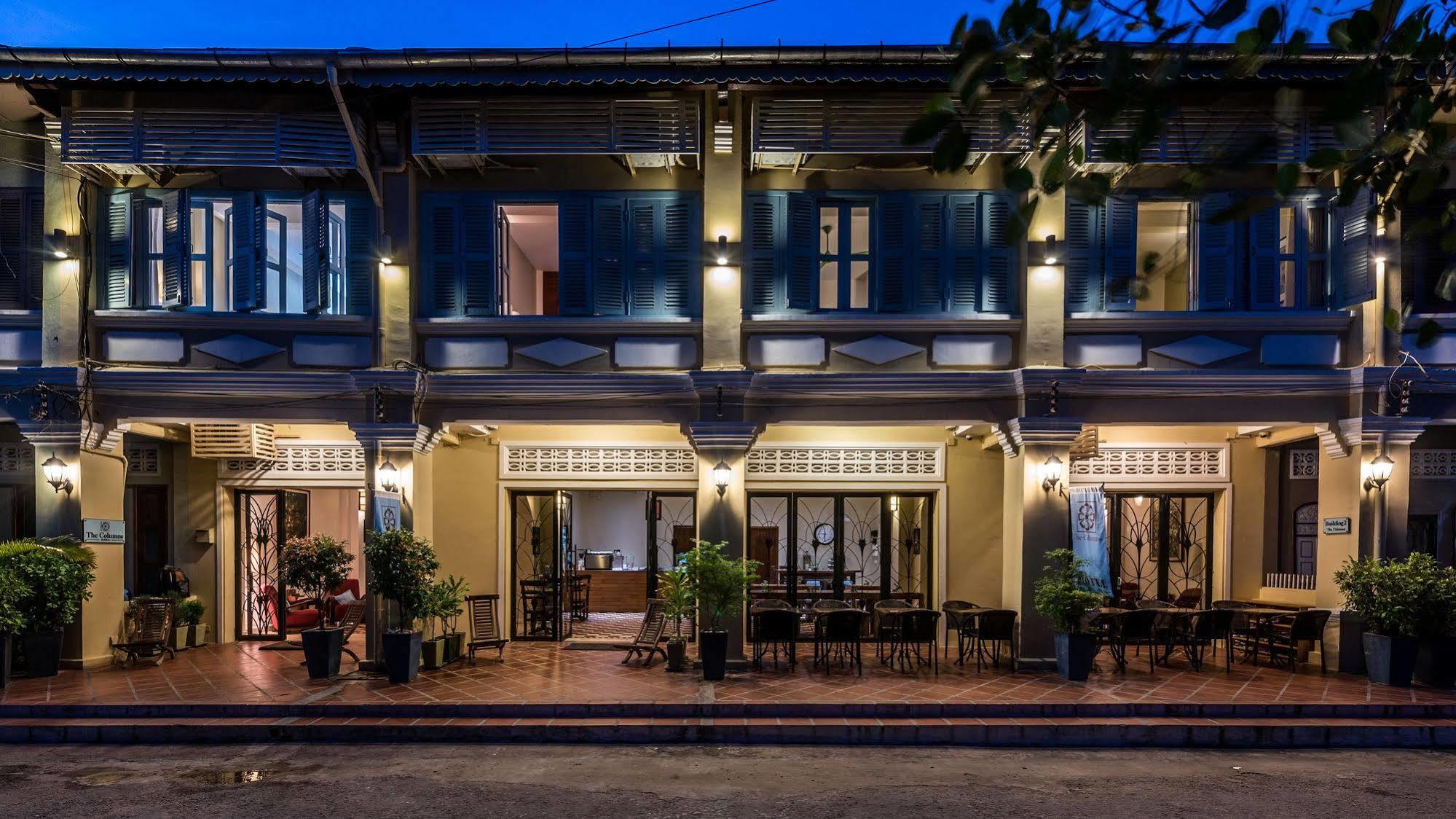 Hotel The Columns Kâmpôt Zewnętrze zdjęcie