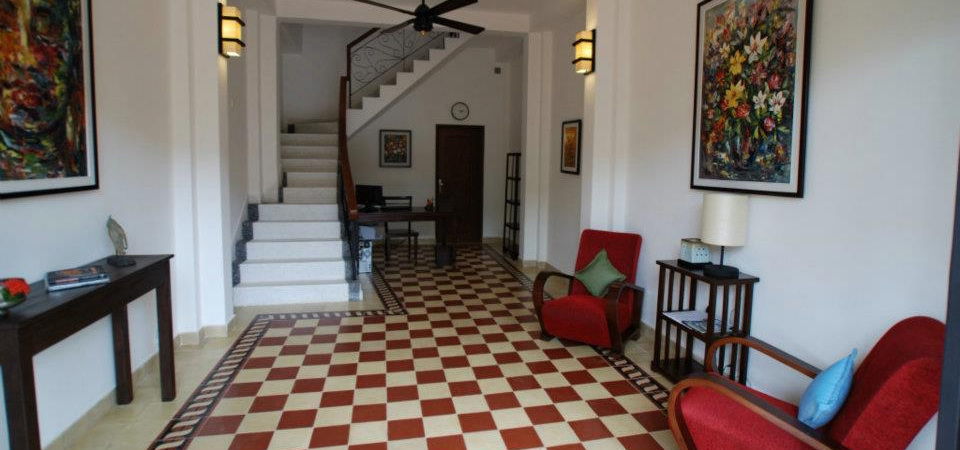 Hotel The Columns Kâmpôt Zewnętrze zdjęcie